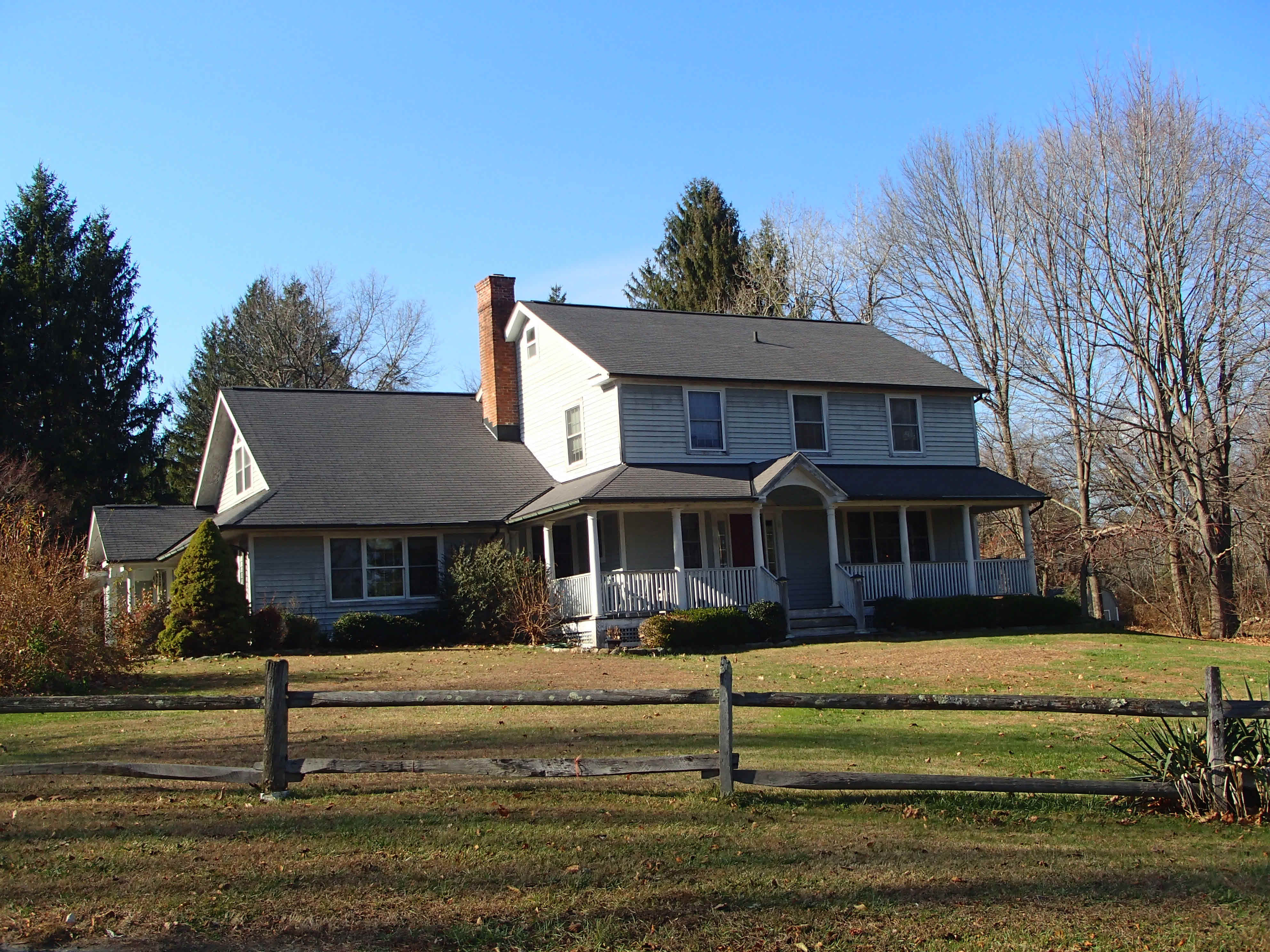 Building photograph for 14 CANFIELD DR